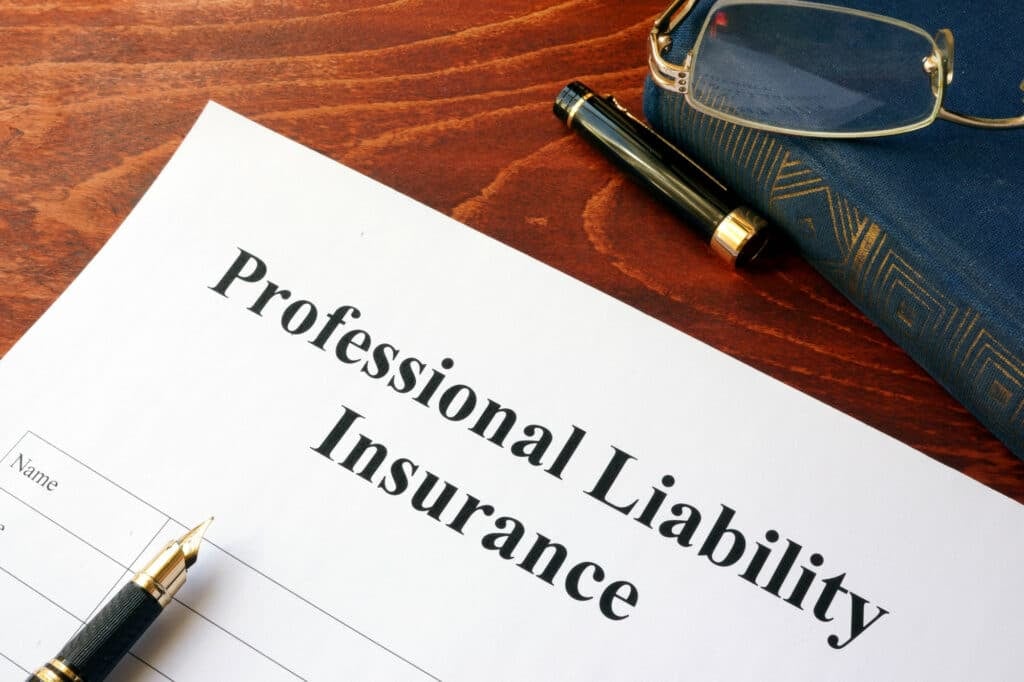 Professional Liability vs General Liability Insurance: What's the Difference?