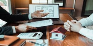 What To Look For When Choosing A Condo Association Insurance Agent?